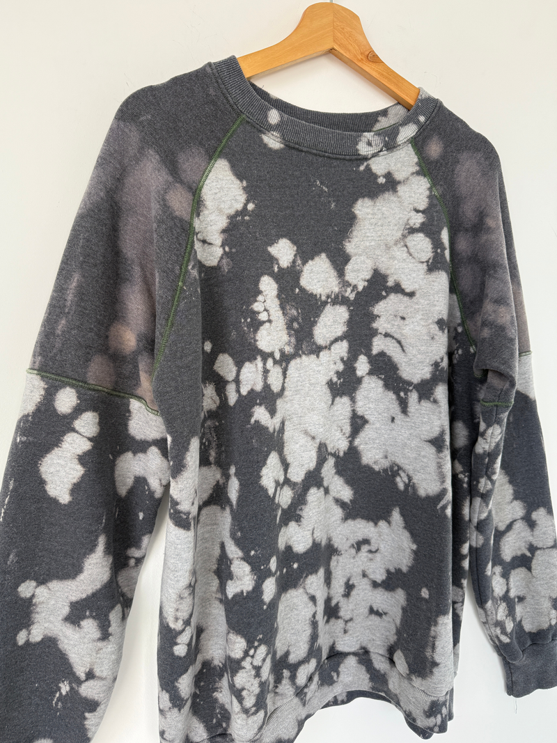 SUAY REMADE RAGLAN SWEATSHIRT