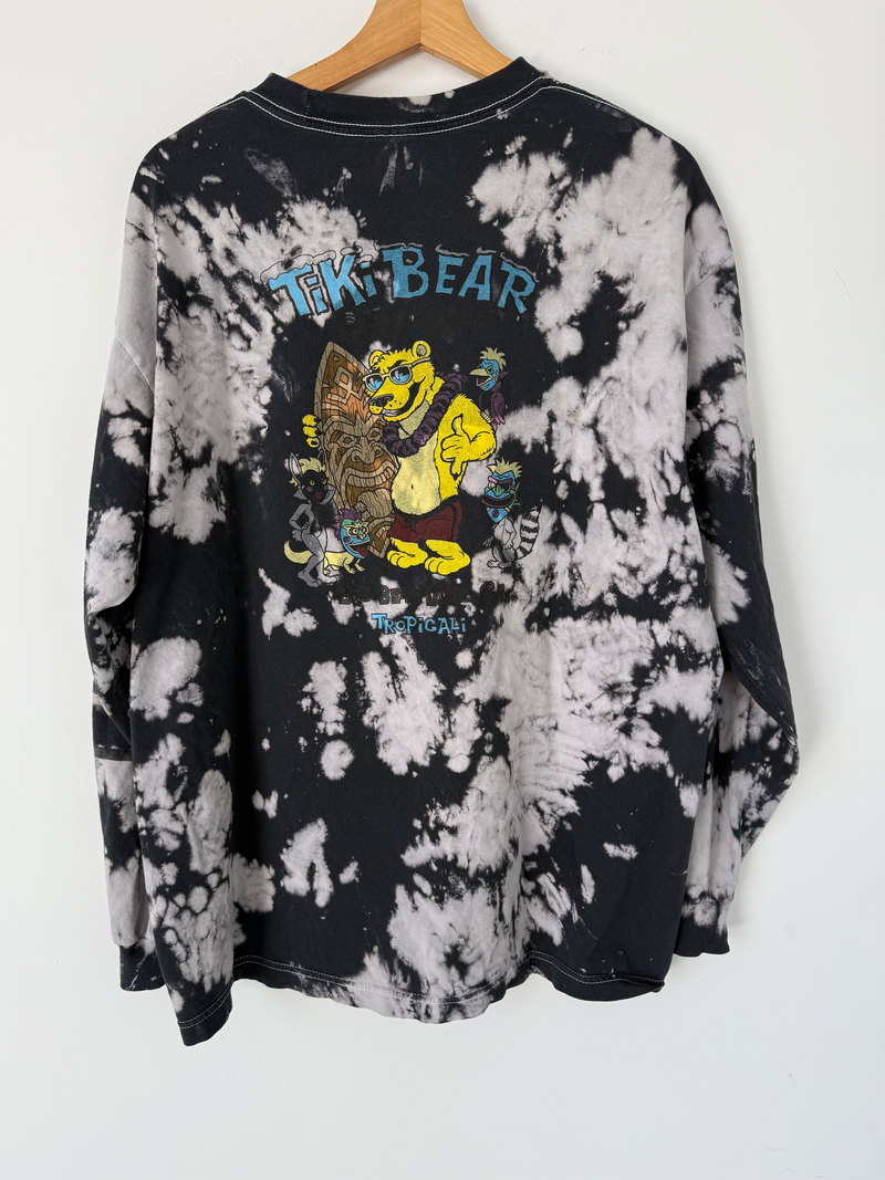 TOURMALINE LONG SLEEVE TIKI PRINTED TEE