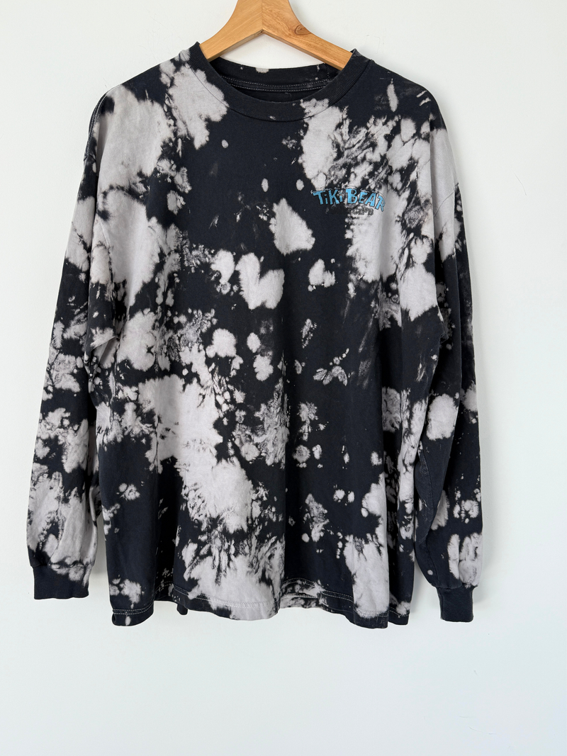 TOURMALINE LONG SLEEVE TIKI PRINTED TEE