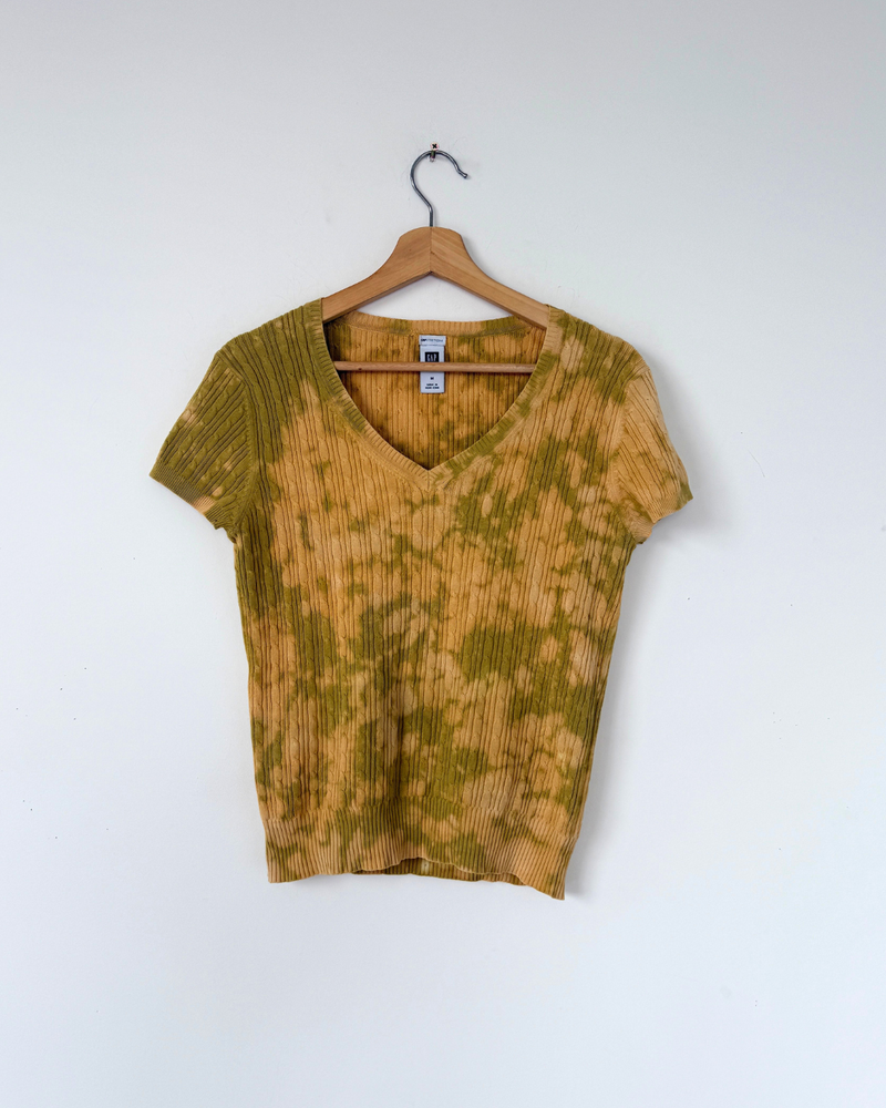 OLIVE OIL TIE DYE SS GAP TOP