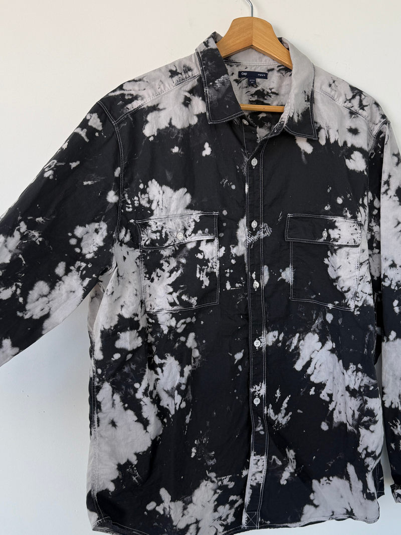 GAP LONG SLEEVE BUTTON UP