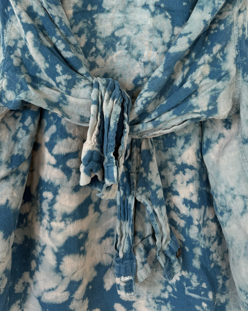 HOT SPRINGS LINEN BUTTON UP