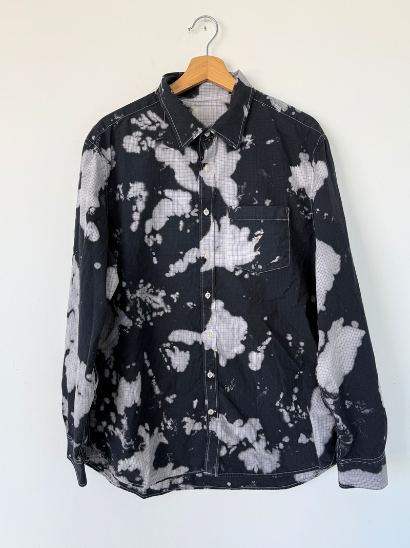 MICRO PLAID BUTTON UP