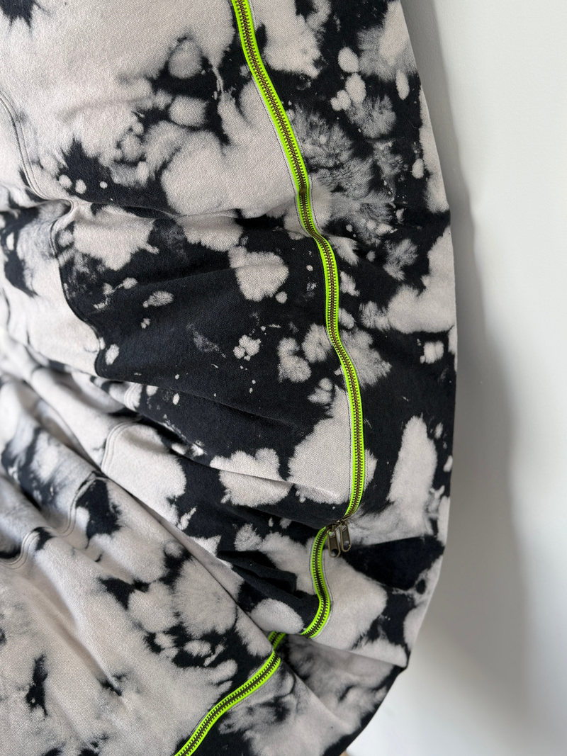 TOURMALINE BODY BED