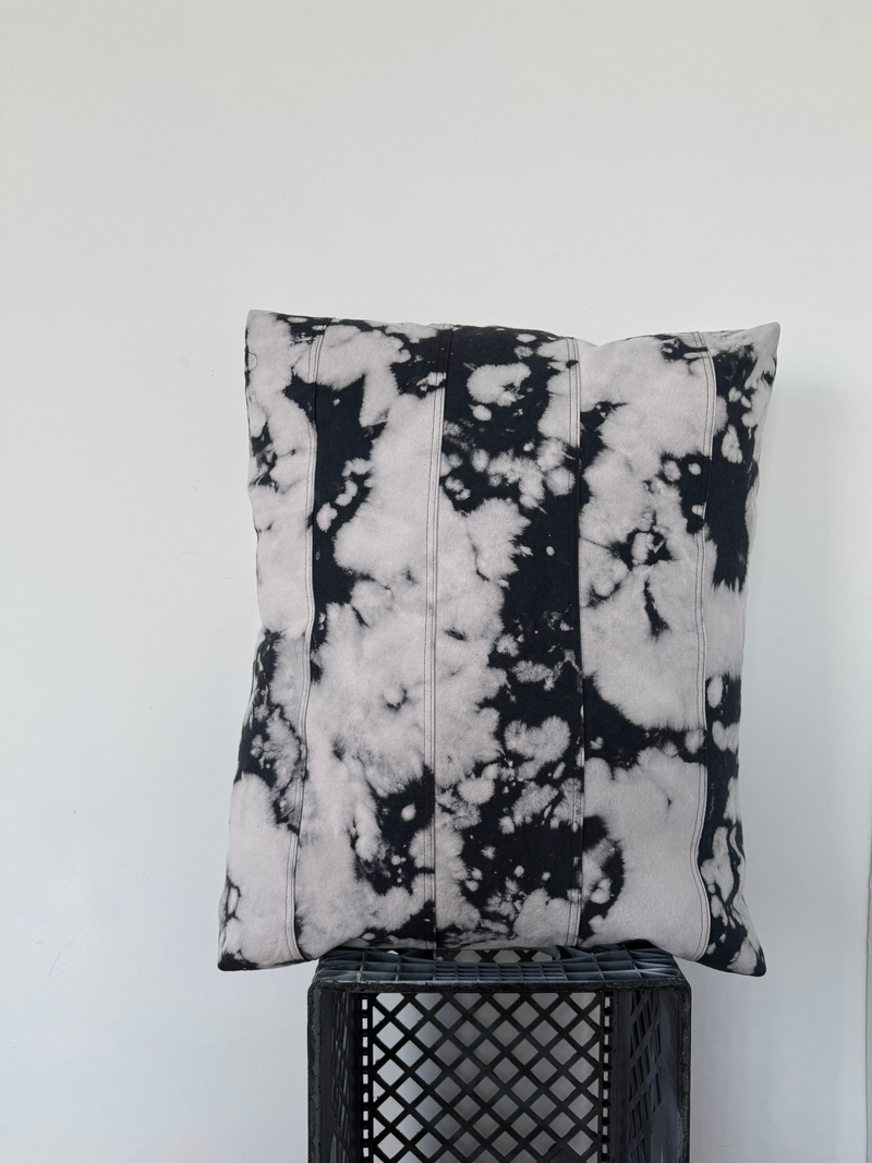 TOURMALINE SMALL CUSHION