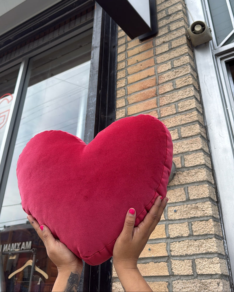 SUAY ❤️ PILLOW