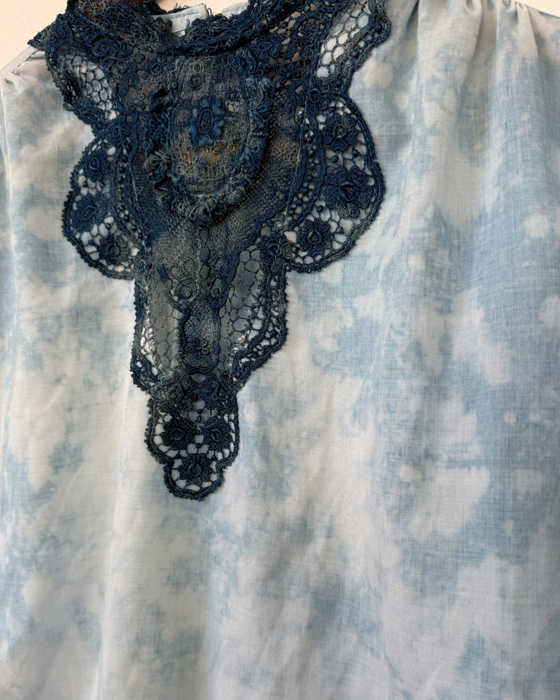 HOT SPRINGS GOTHIC LACE LONG SLEEVE