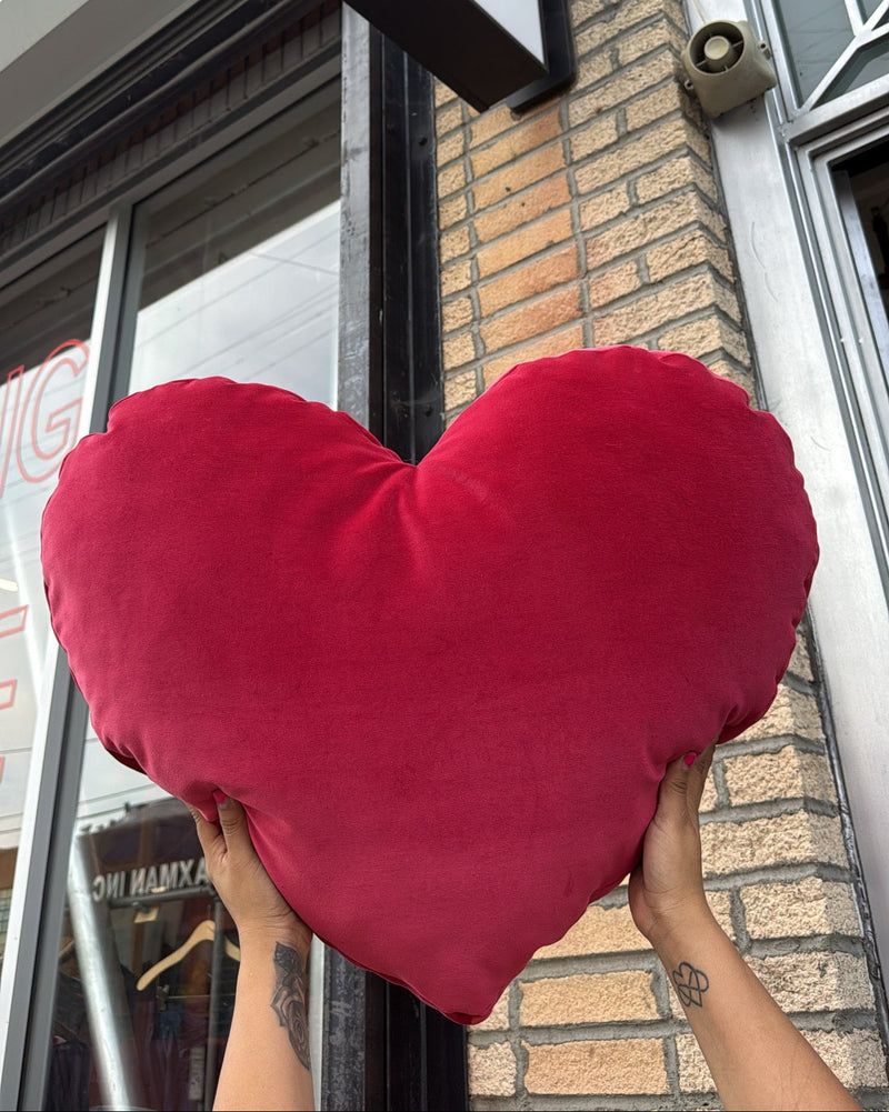 SUAY ❤️ PILLOW