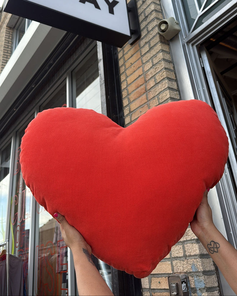 SUAY ❤️ PILLOW