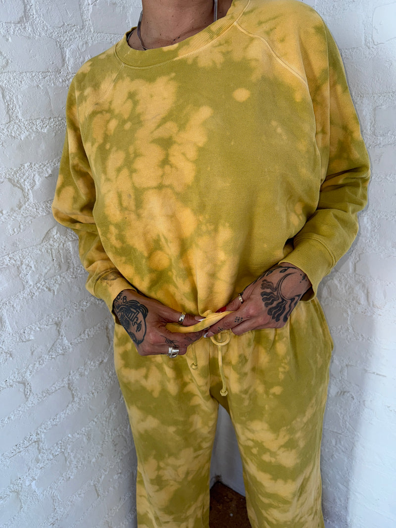 OLIVE OIL SWEATSHIRT