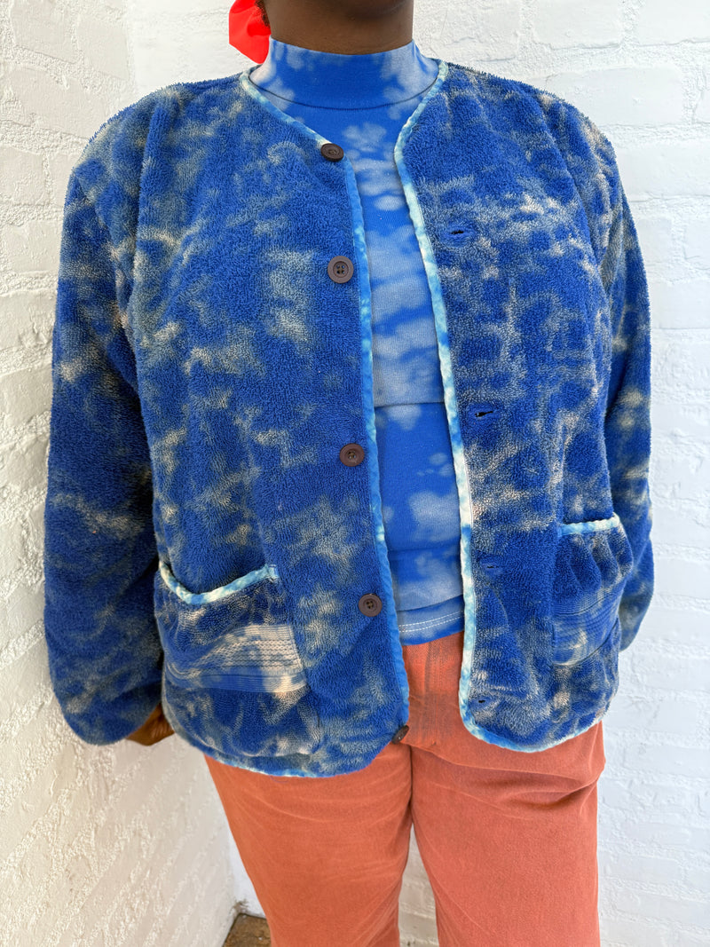SKY TIE DYE DISTRESSED TOWEL JACKET