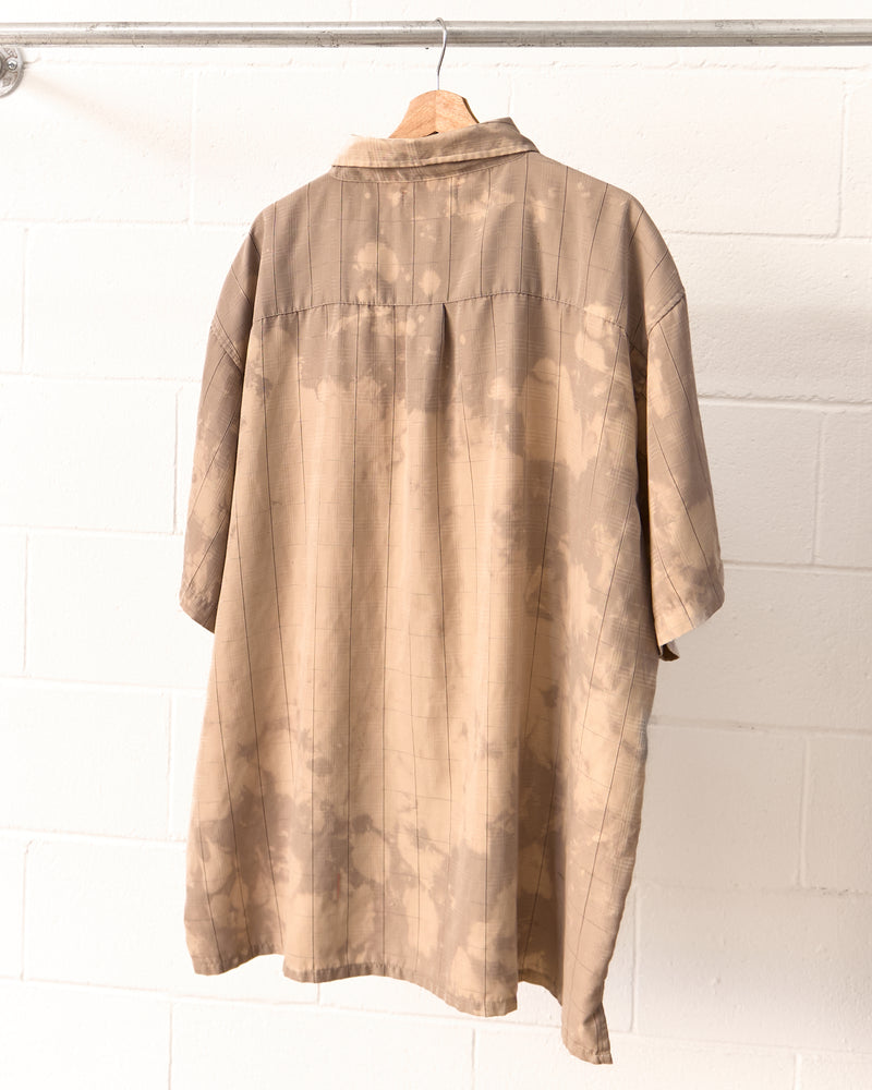 TOURMALINE light wash button up