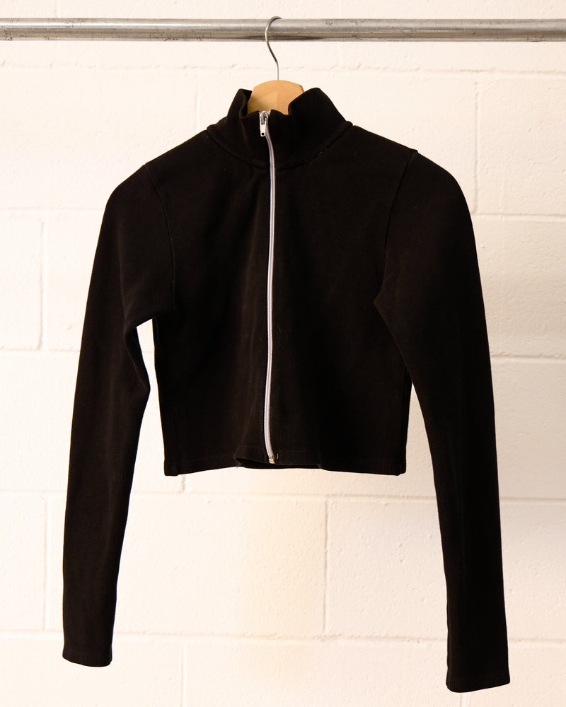 onyx ribbed knit cropped zip up mock neck