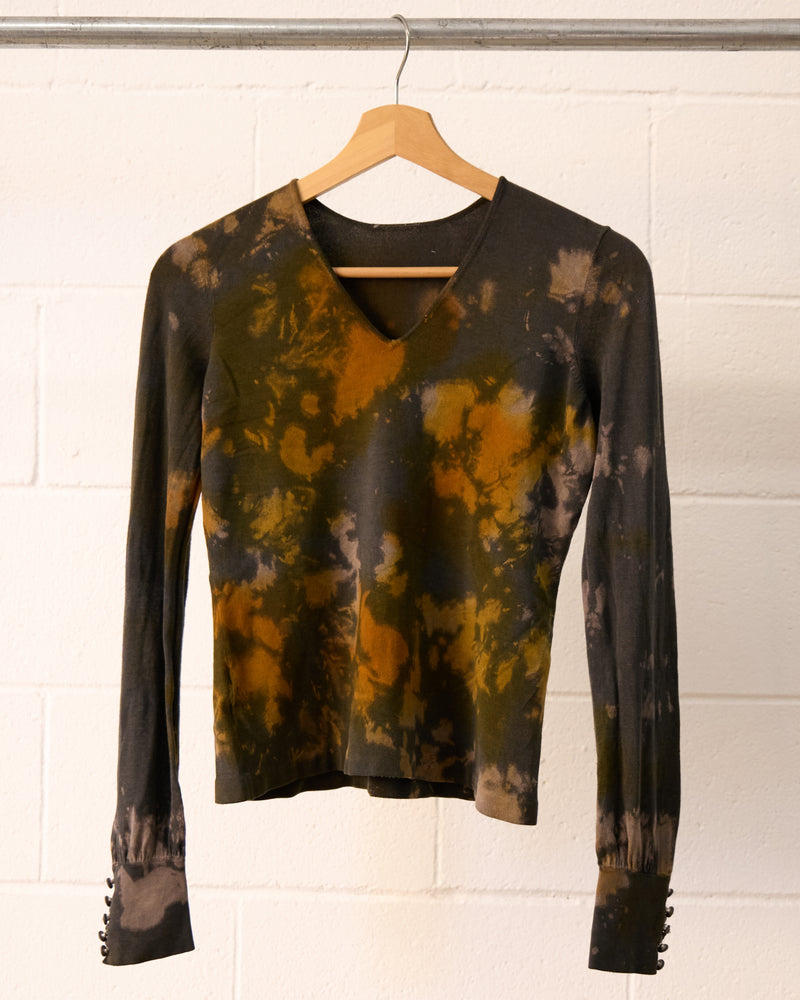 Monarch long-sleeve V-neck pullover