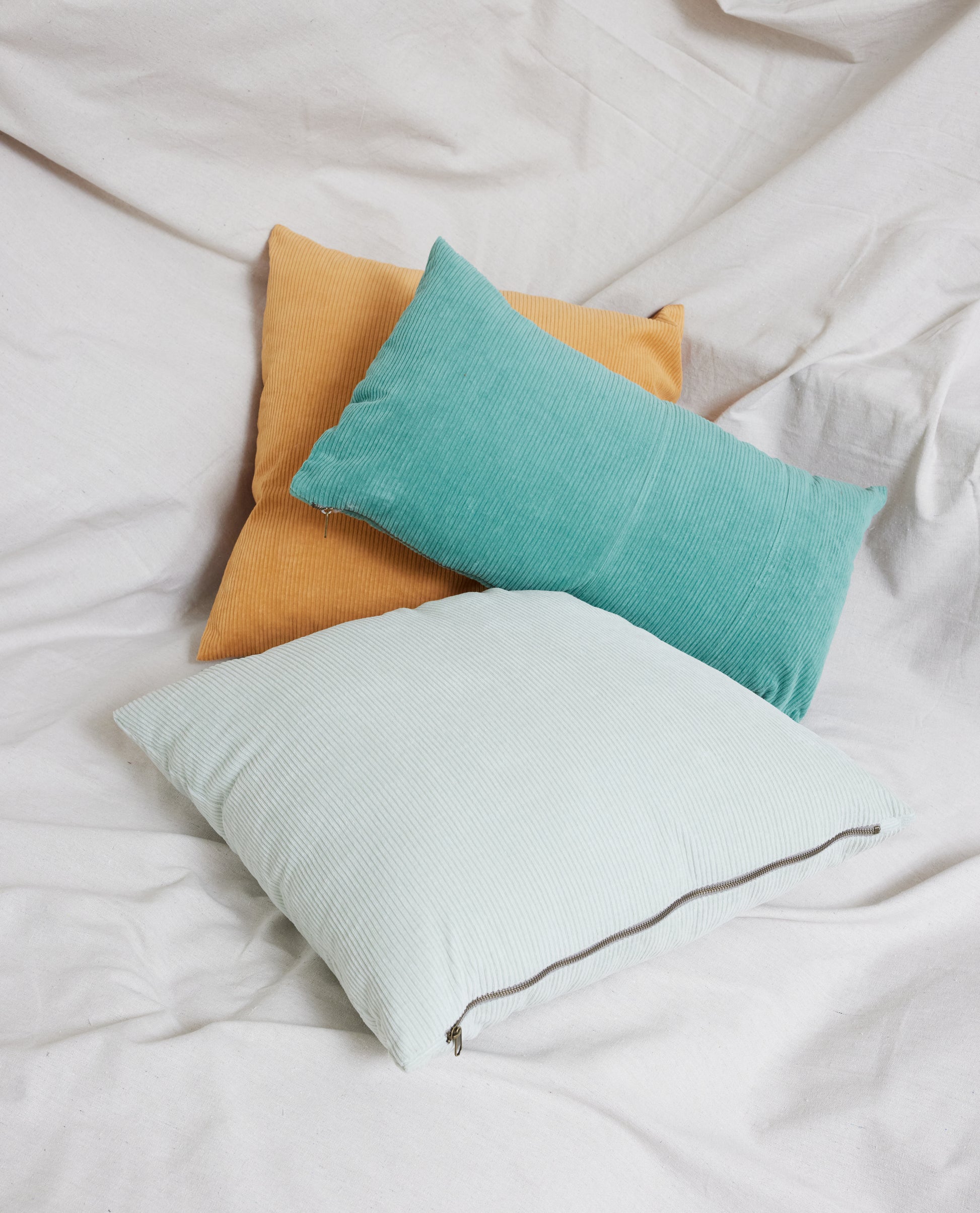 The Linen Lumbar Throw Pillow 14